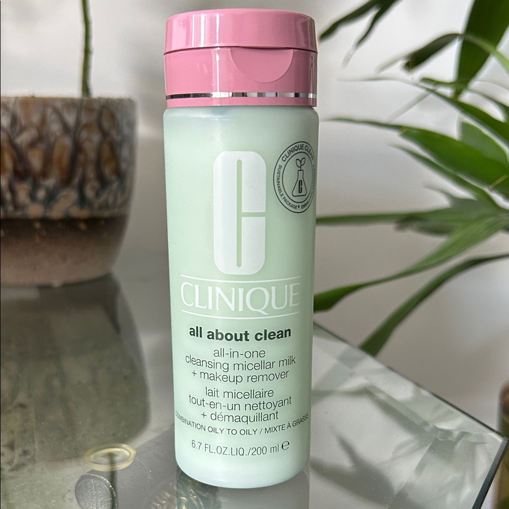 Clinique All-in-One Cleansing Micellar Milk + Makeup Remover - Discontinued